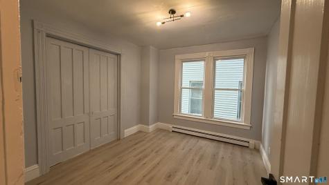 242 Madison Avenue Bridgeport CT 06604