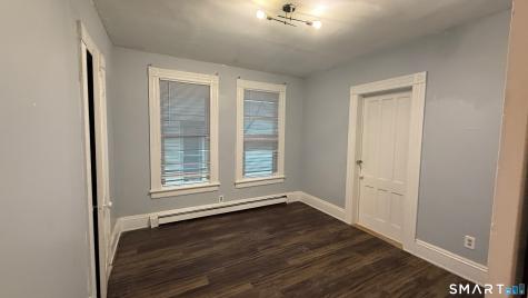 242 Madison Avenue Bridgeport CT 06604