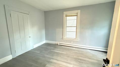 242 Madison Avenue Bridgeport CT 06604