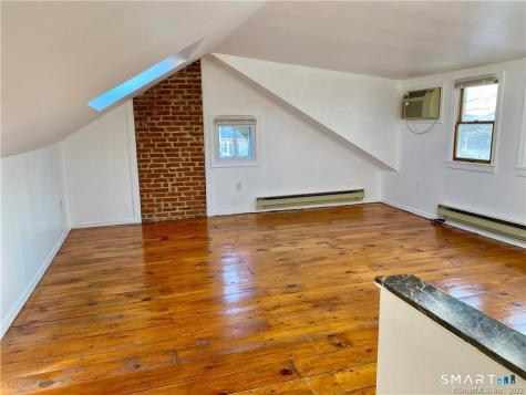 43 Mohegan Avenue Stamford CT 06902