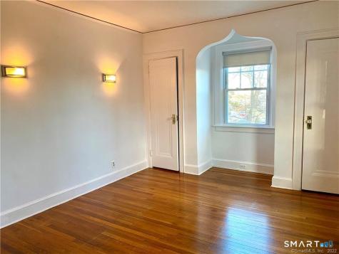 43 Mohegan Avenue Stamford CT 06902