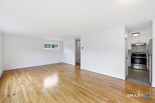 7 Sharon Lane Wethersfield CT 06109