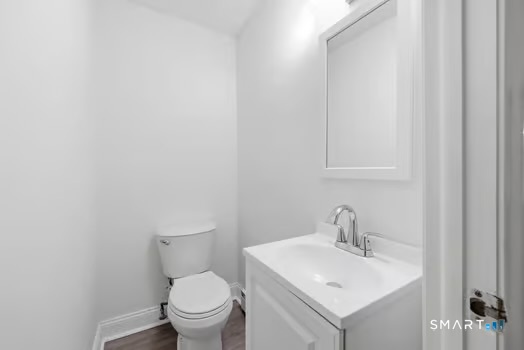 7 Sharon Lane Wethersfield CT 06109