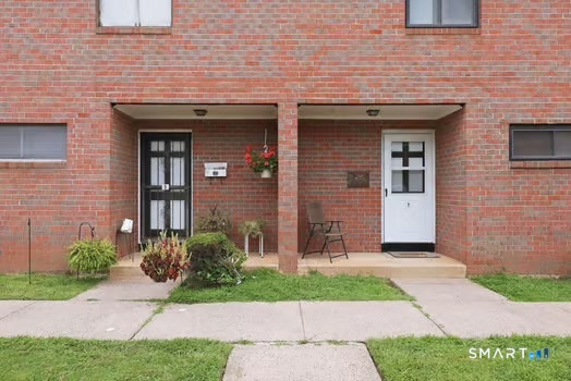 7 Sharon Lane Wethersfield CT 06109