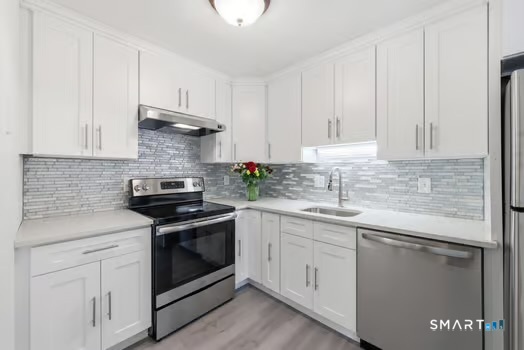 7 Sharon Lane Wethersfield CT 06109