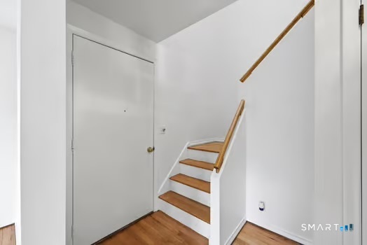 7 Sharon Lane Wethersfield CT 06109