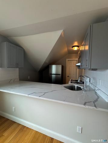 161 Edgewood Avenue Waterbury CT 06706
