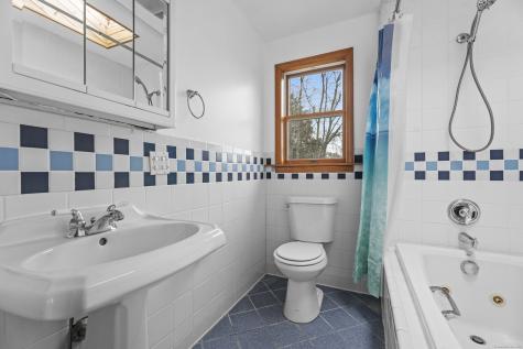 62 Brookside East Avenue Westbrook CT 06498