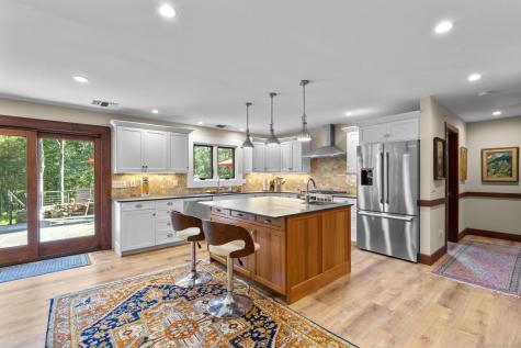 28 Old Lane Roxbury CT 06783