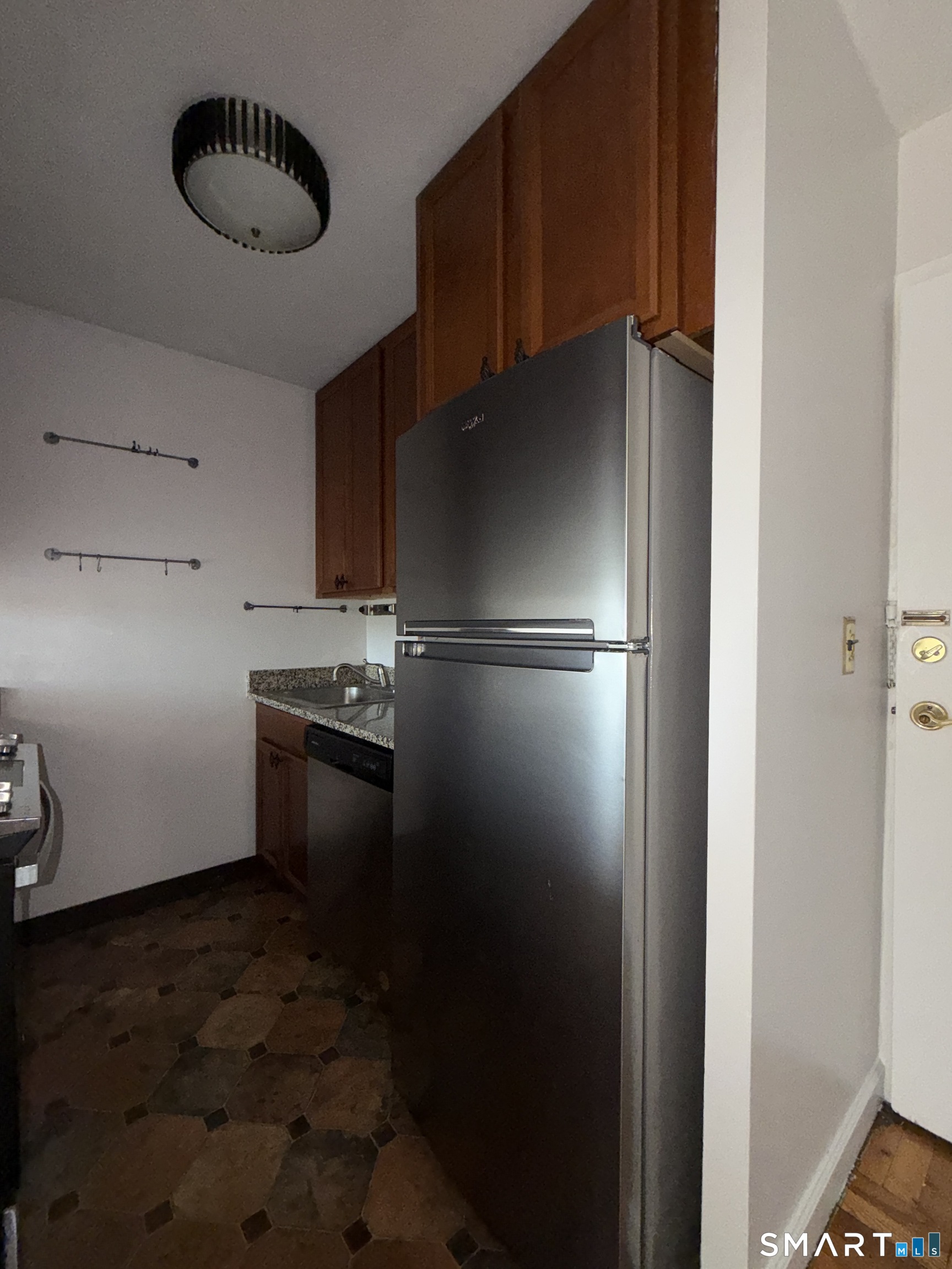 87 Glenbrook Road Stamford CT 06902
