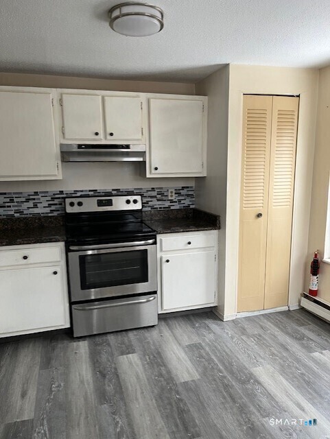 60 Heather Ridge Shelton CT 06484