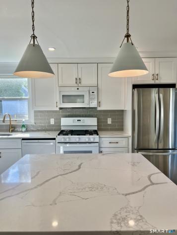 11 Tuller Road Fairfield CT 06825