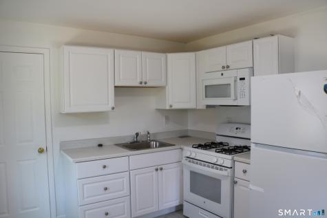 264 Pearl Harbor Street Bridgeport CT 06610