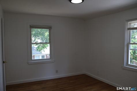 264 Pearl Harbor Street Bridgeport CT 06610