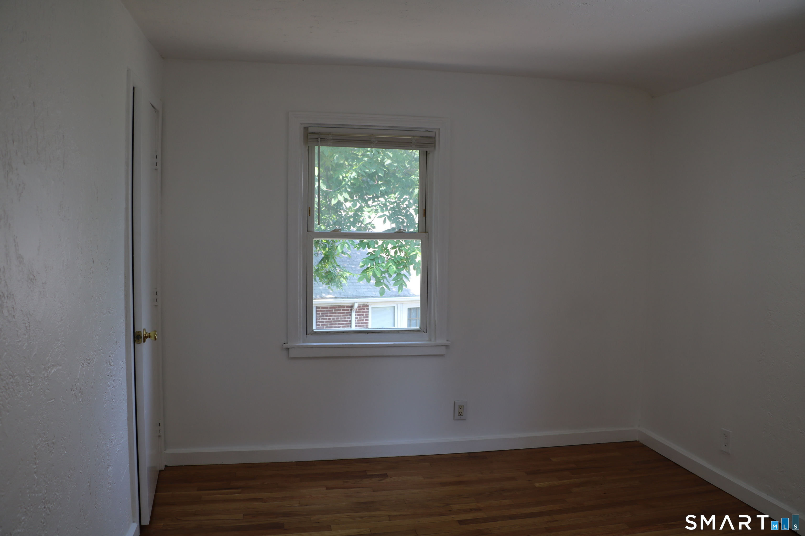 264 Pearl Harbor Street Bridgeport CT 06610