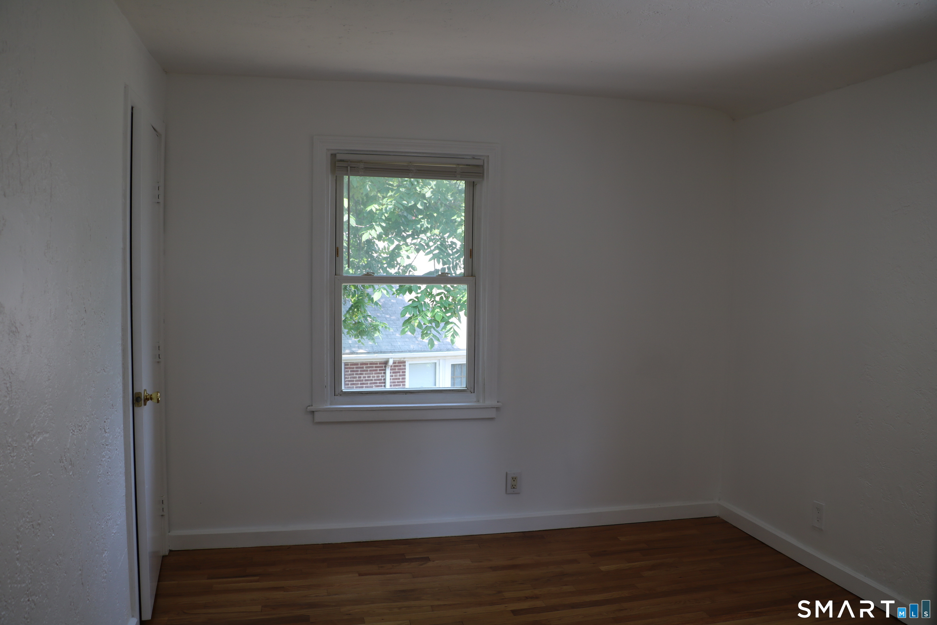 264 Pearl Harbor Street Bridgeport CT 06610