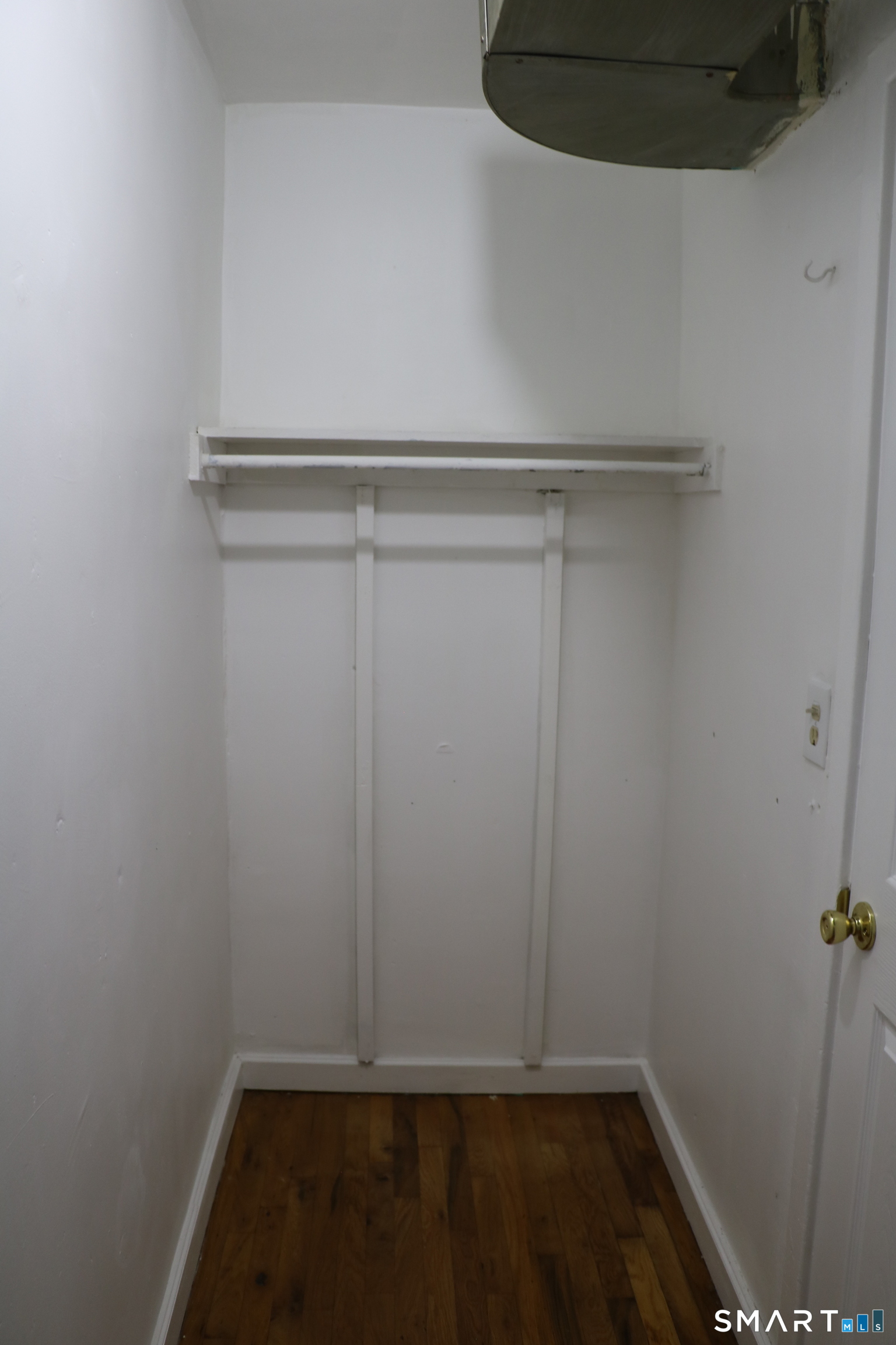 264 Pearl Harbor Street Bridgeport CT 06610