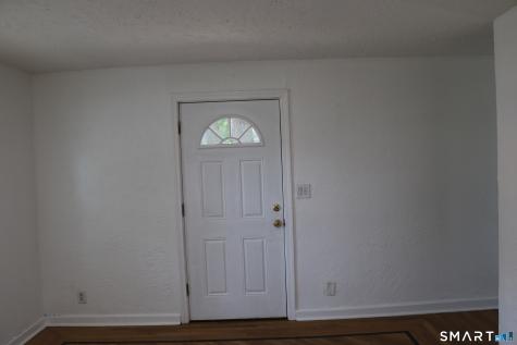 264 Pearl Harbor Street Bridgeport CT 06610