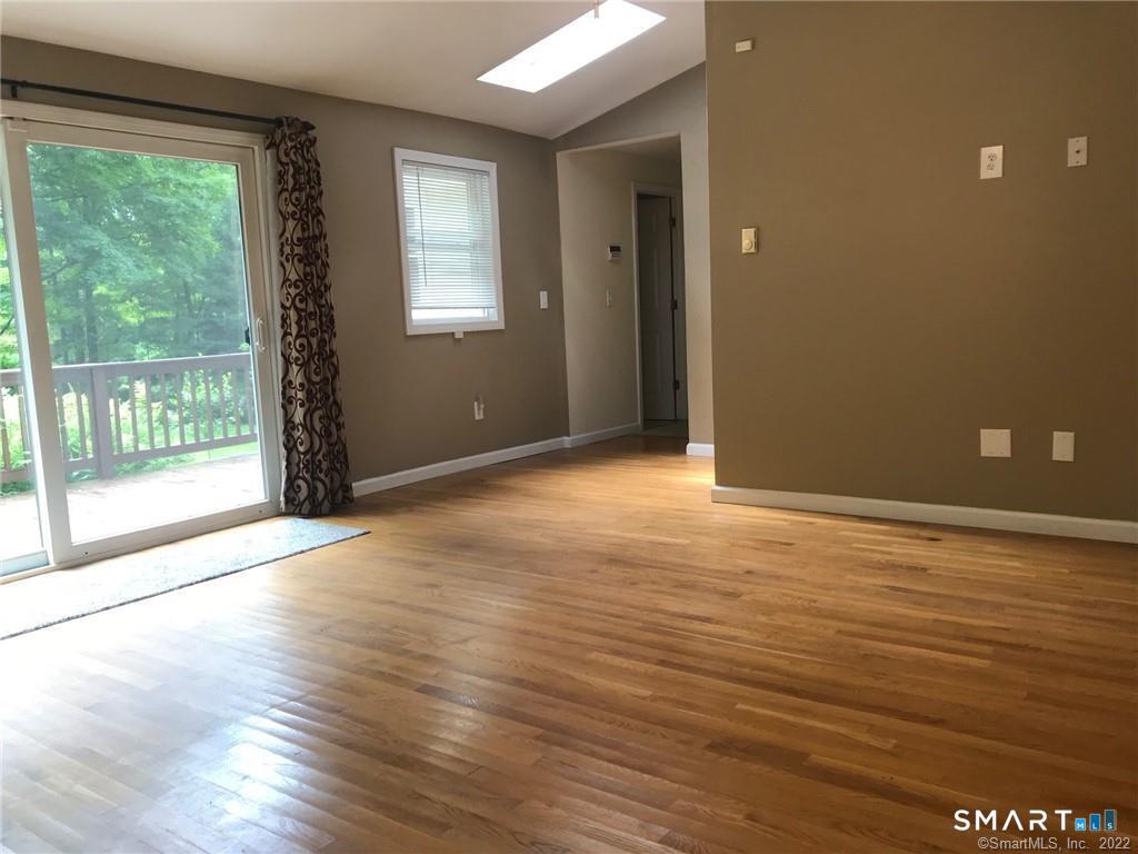 864 Litchfield Turnpike Bethany CT 06524