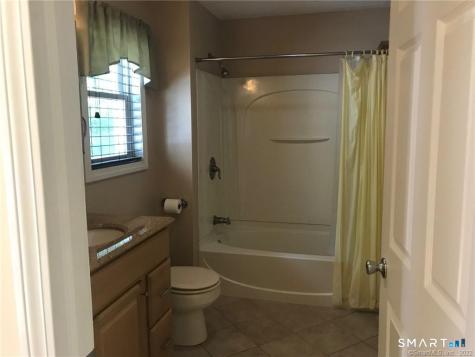 864 Litchfield Turnpike Bethany CT 06524