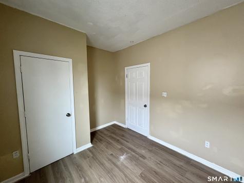 202 Bellevue Street Hartford CT 06120