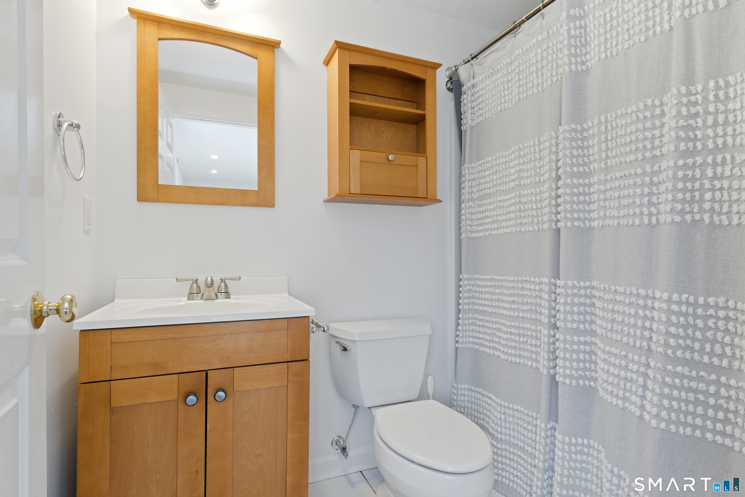 1091 Boston Post Road Madison CT 06443
