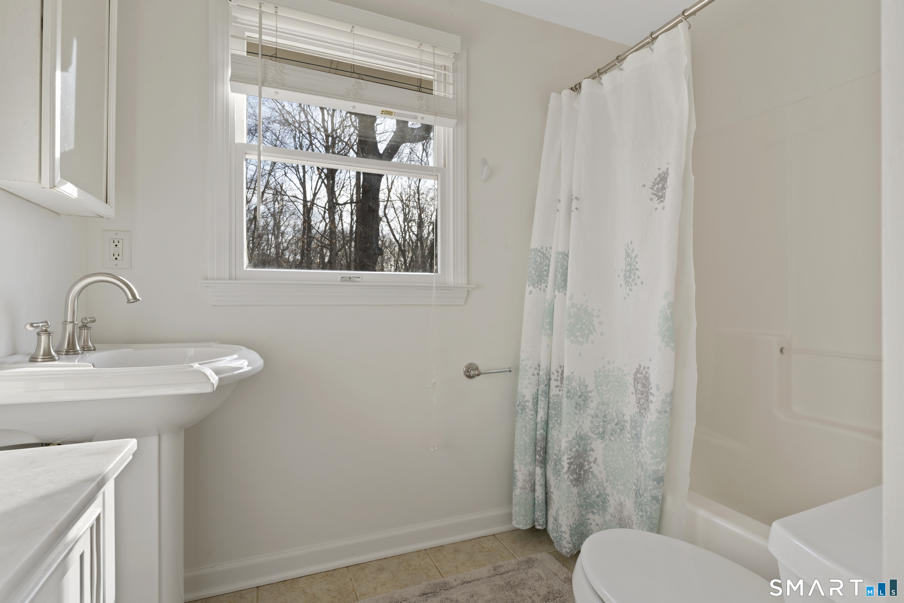 1091 Boston Post Road Madison CT 06443