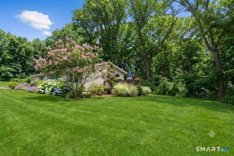 1091 Boston Post Road Madison CT 06443