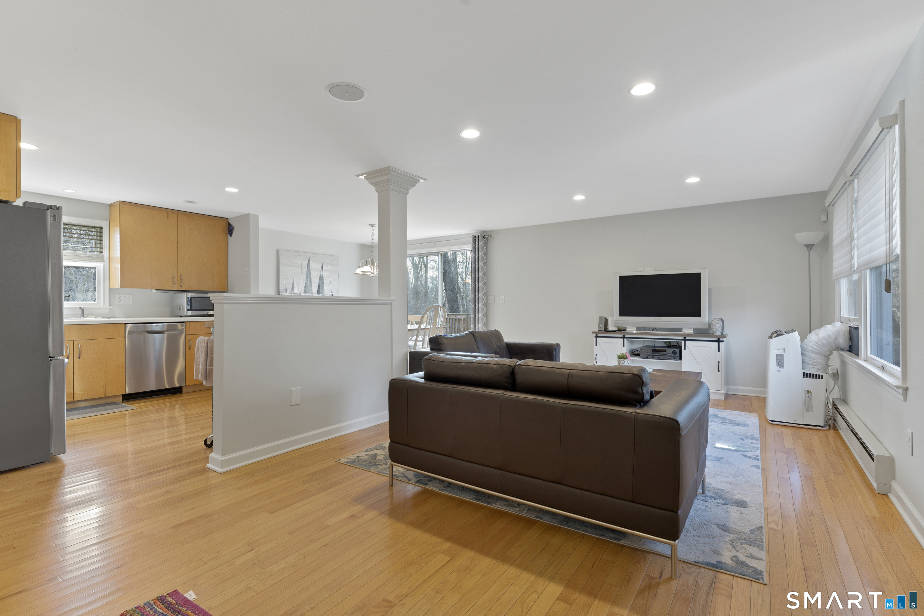 1091 Boston Post Road Madison CT 06443