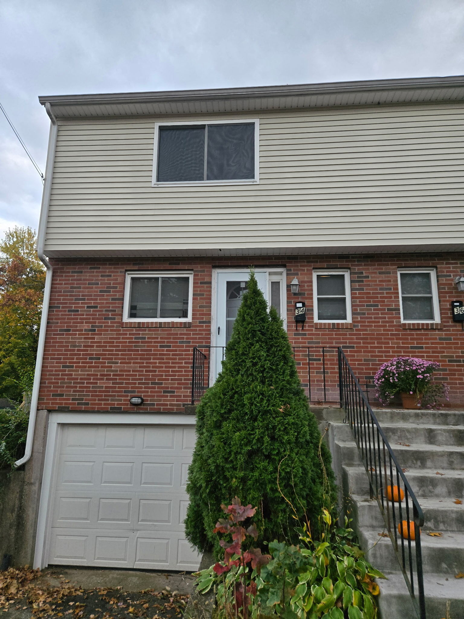 34 Irving Street Manchester CT 06042