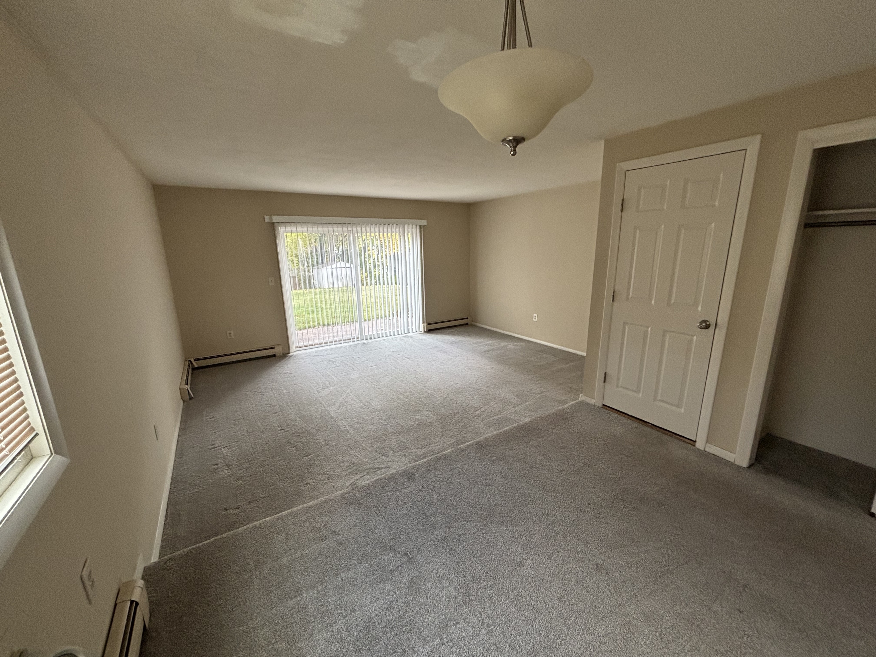34 Irving Street Manchester CT 06042