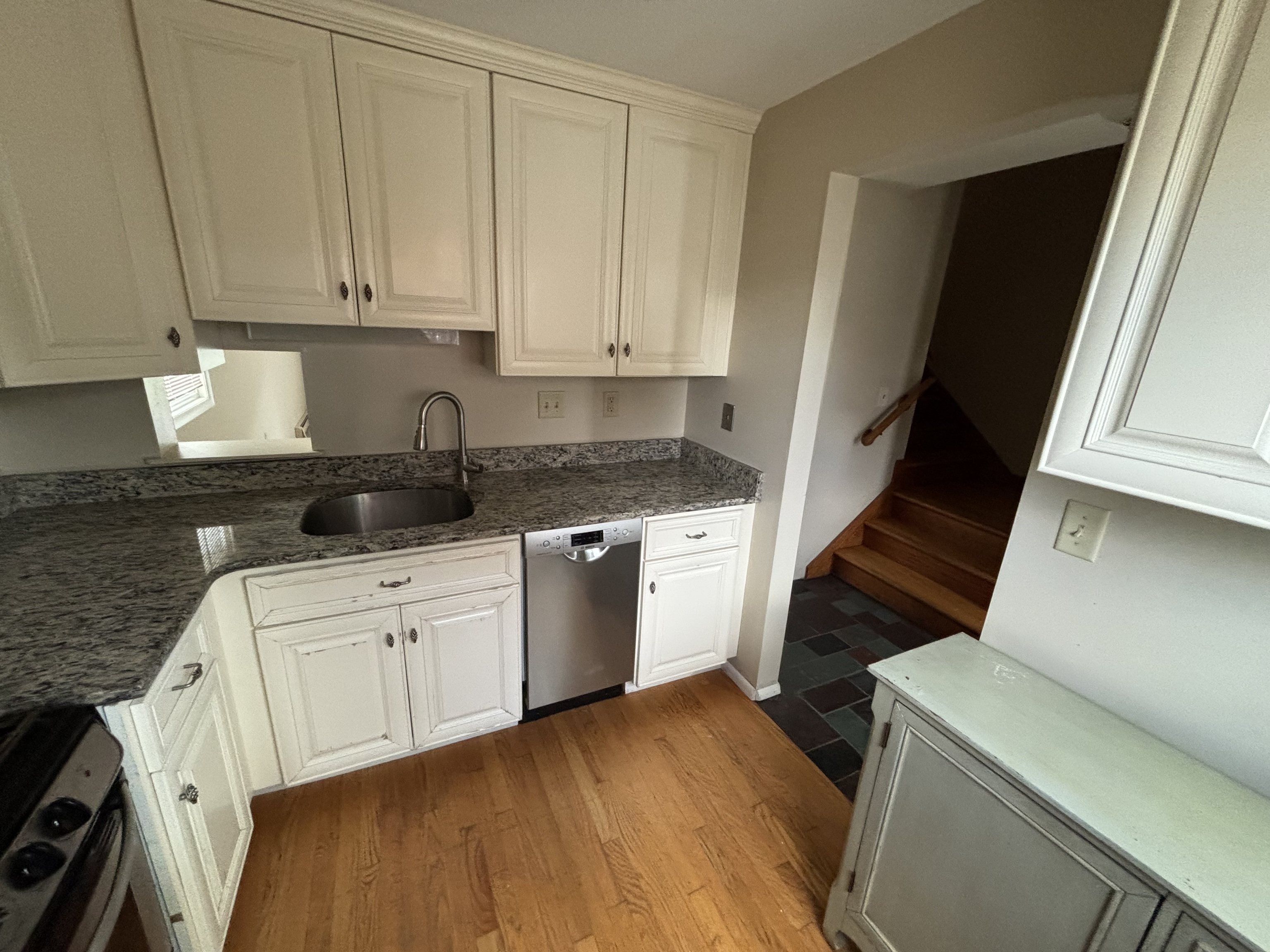 34 Irving Street Manchester CT 06042