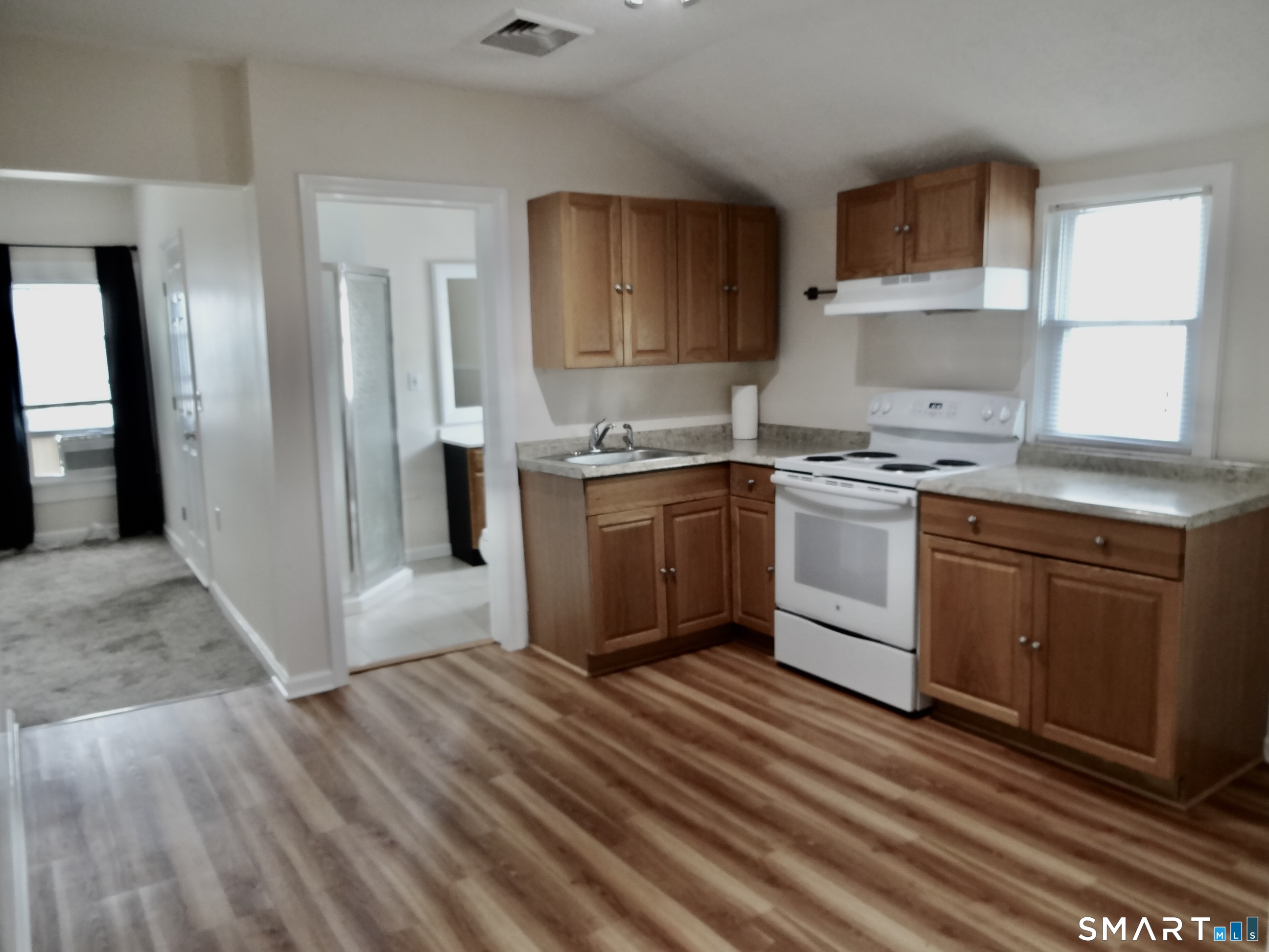 518 Midland Avenue Bridgeport CT 06605