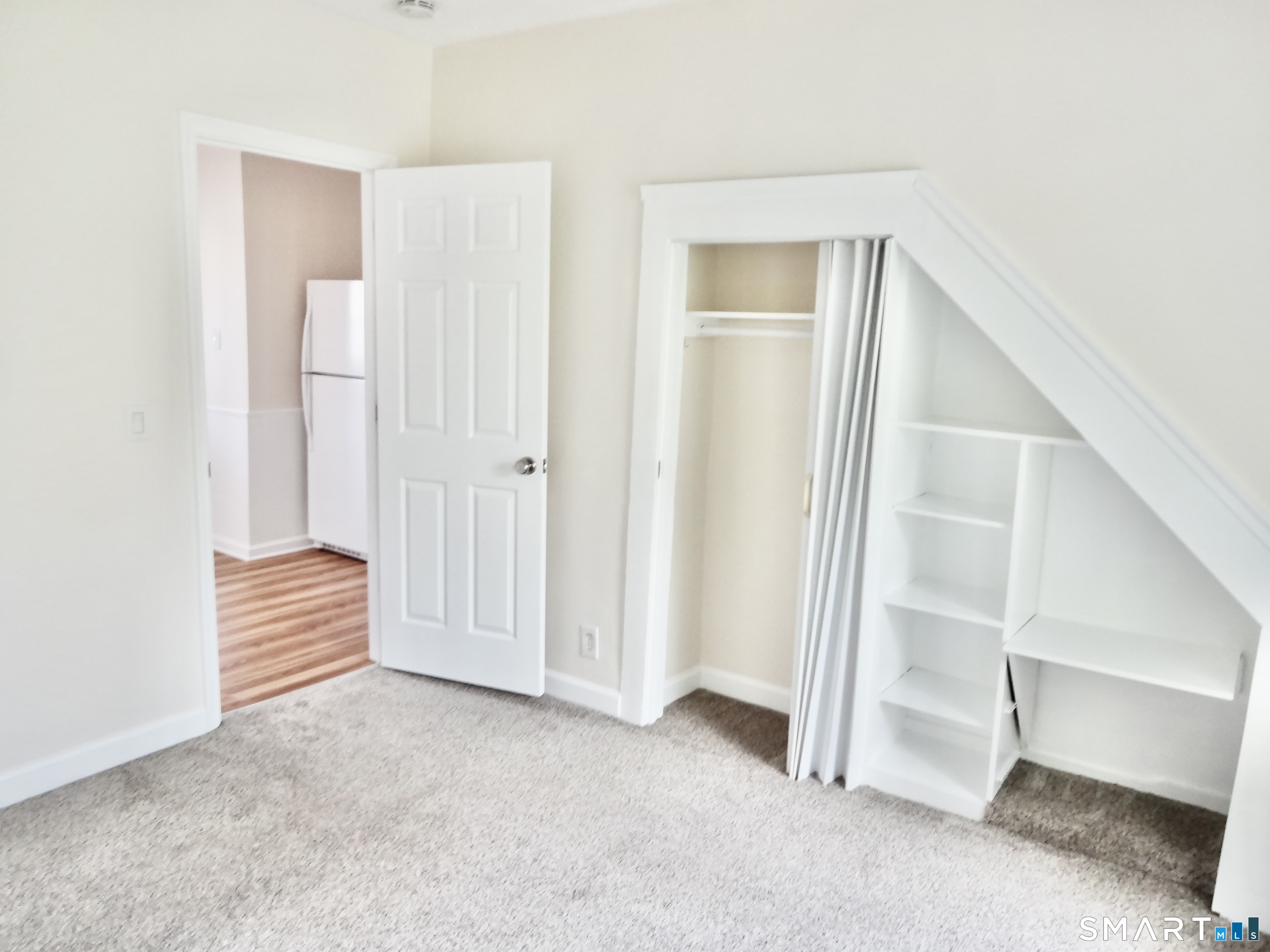 518 Midland Avenue Bridgeport CT 06605