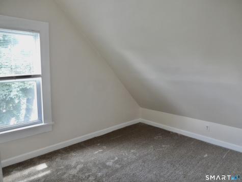 518 Midland Avenue Bridgeport CT 06605