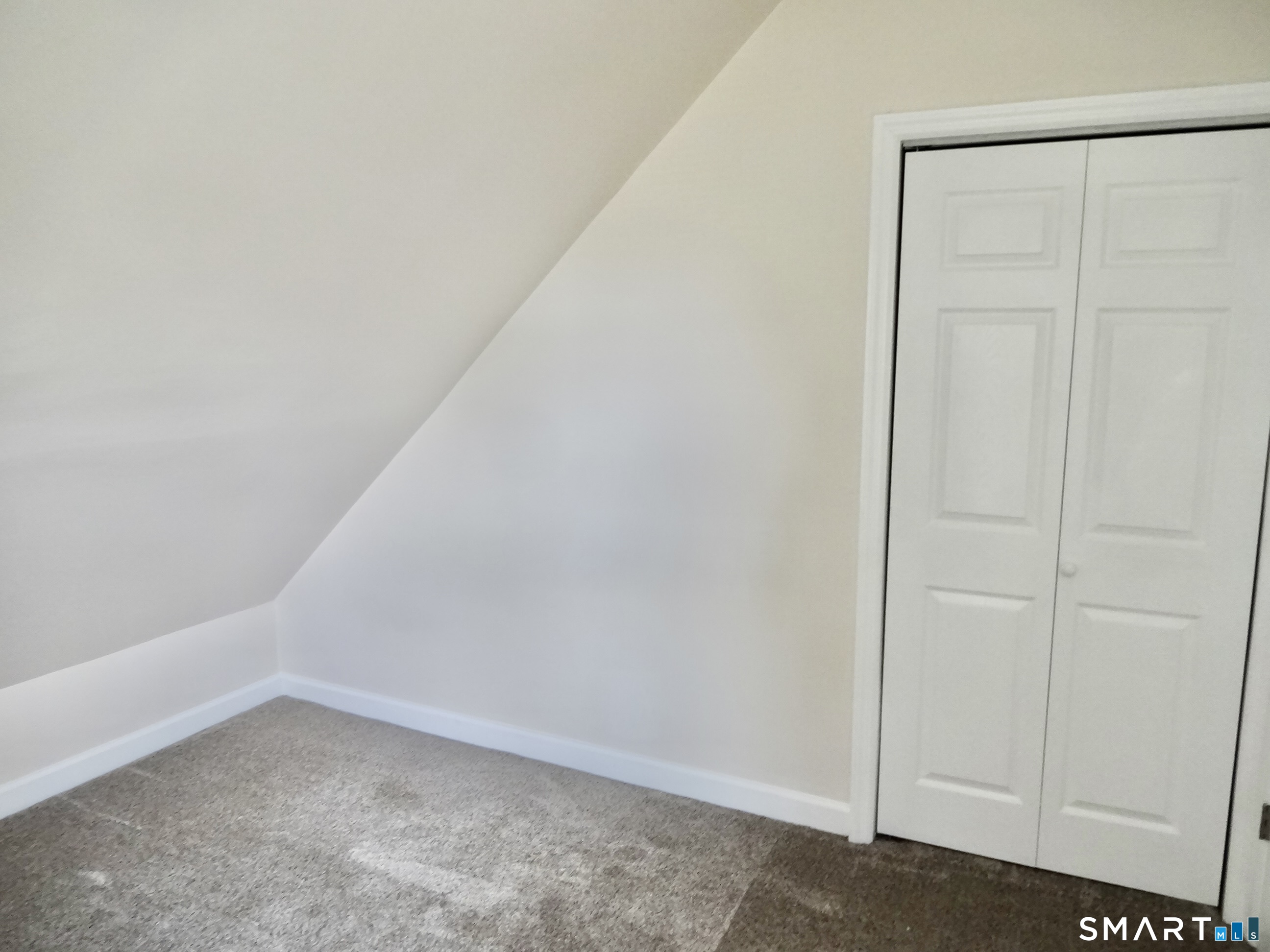 518 Midland Avenue Bridgeport CT 06605