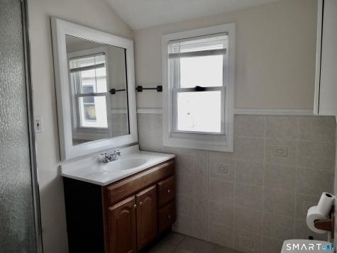 518 Midland Avenue Bridgeport CT 06605