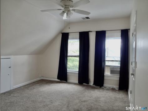 518 Midland Avenue Bridgeport CT 06605