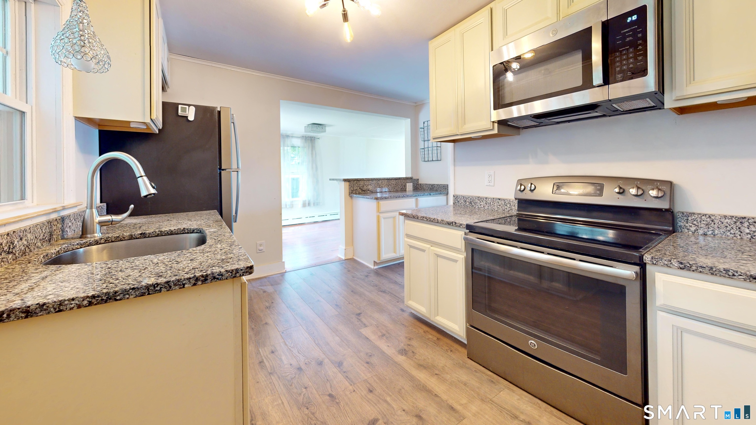 1 Middle Street Waterford CT 06385