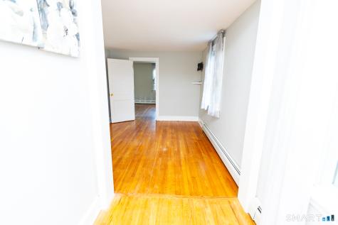 1 Middle Street Waterford CT 06385