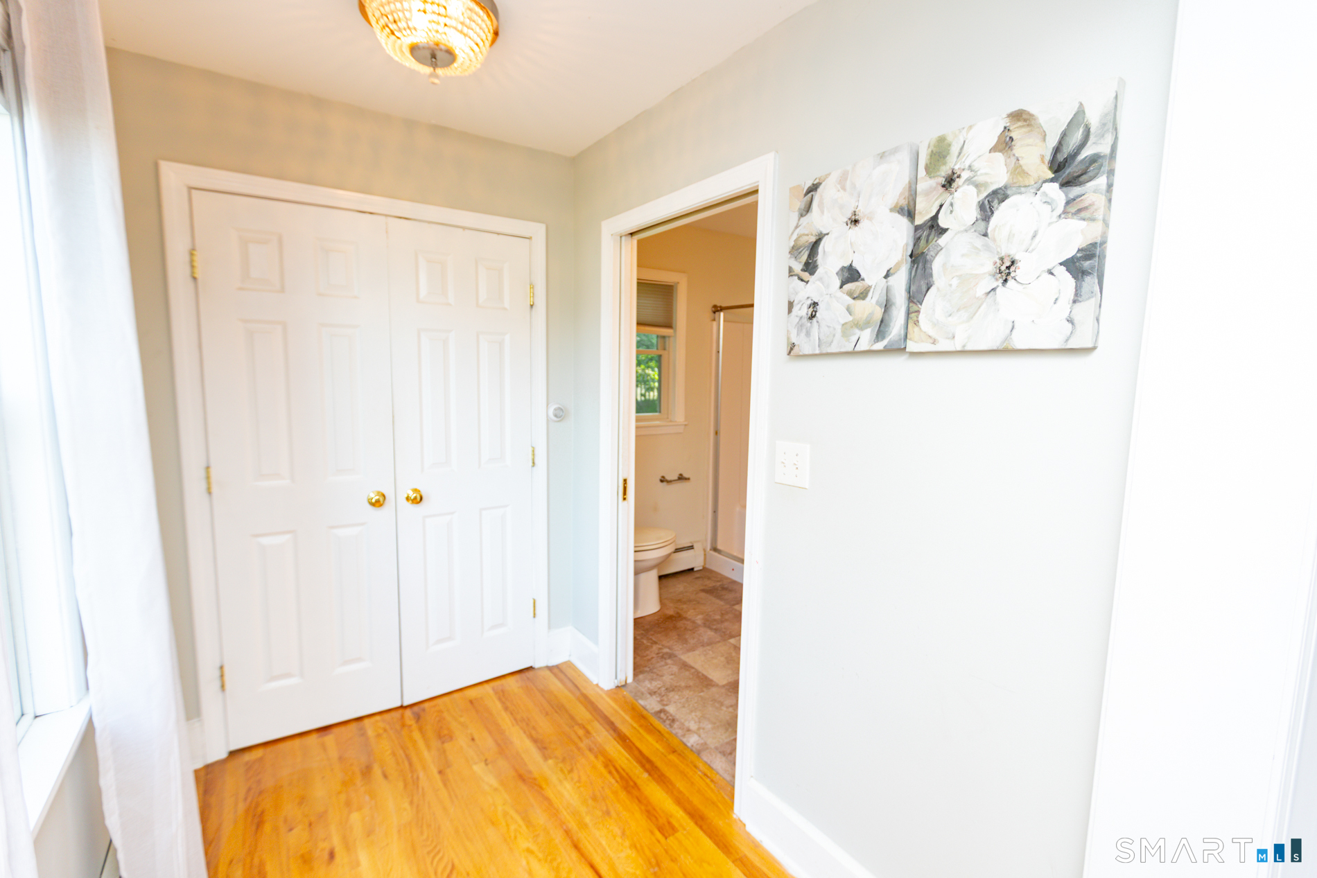 1 Middle Street Waterford CT 06385