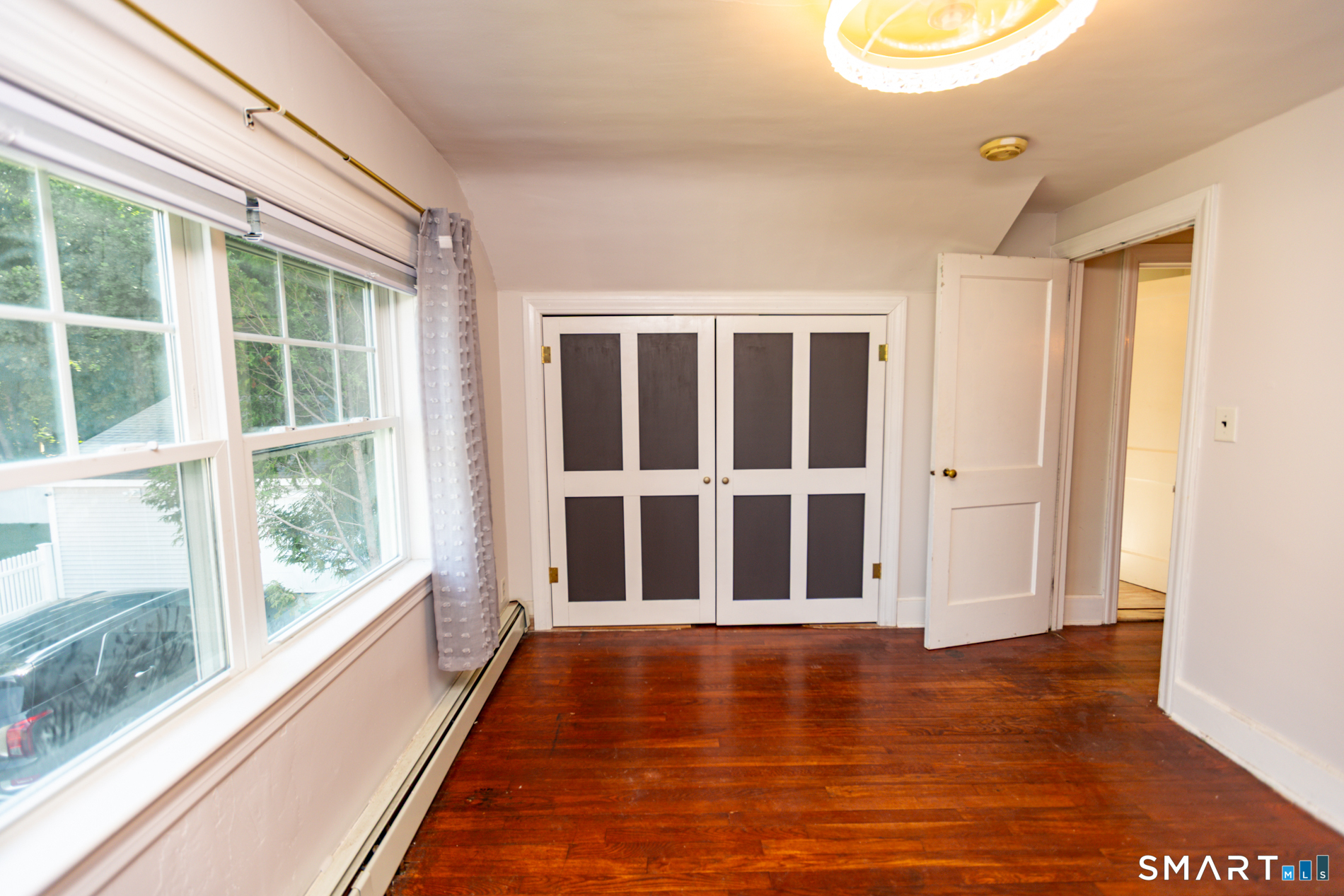 1 Middle Street Waterford CT 06385