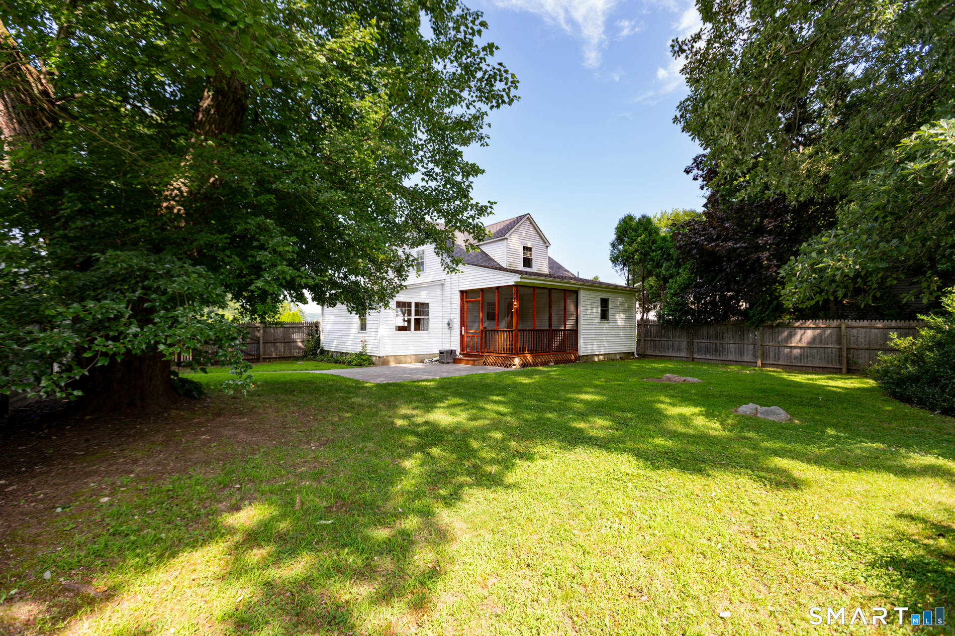 1 Middle Street Waterford CT 06385