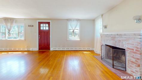 1 Middle Street Waterford CT 06385