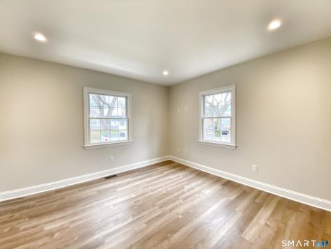 93 Givens Avenue Stamford CT 06902
