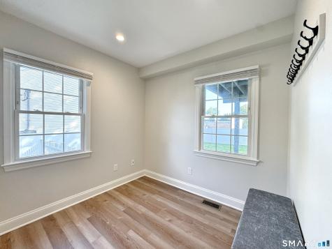 93 Givens Avenue Stamford CT 06902
