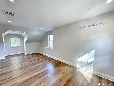 93 Givens Avenue Stamford CT 06902
