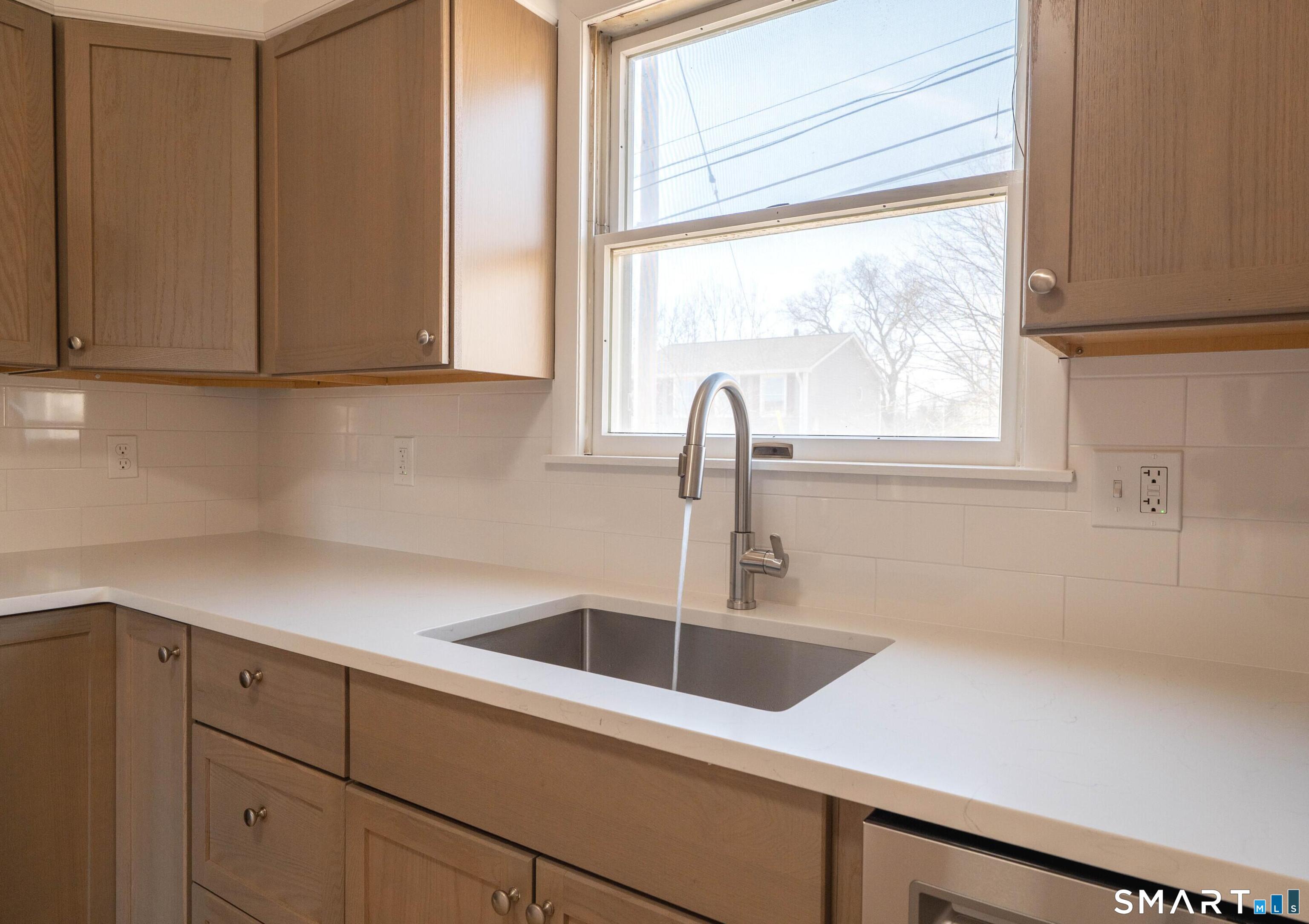 751 Old Stratfield Road Fairfield CT 06825