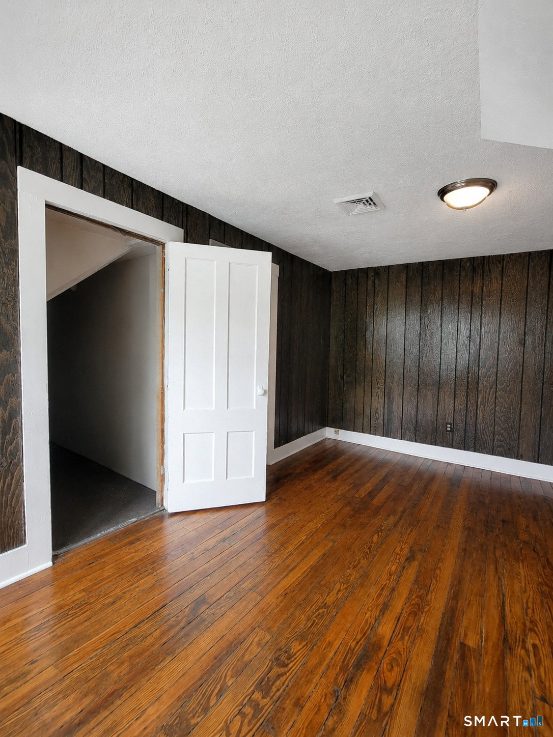 23 Upson Street Bristol CT 06010