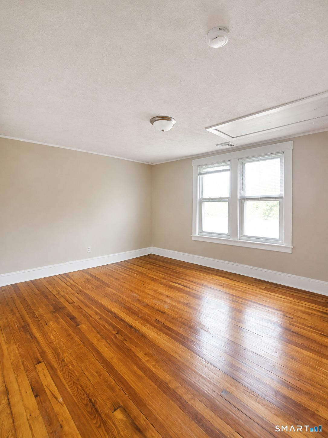 23 Upson Street Bristol CT 06010